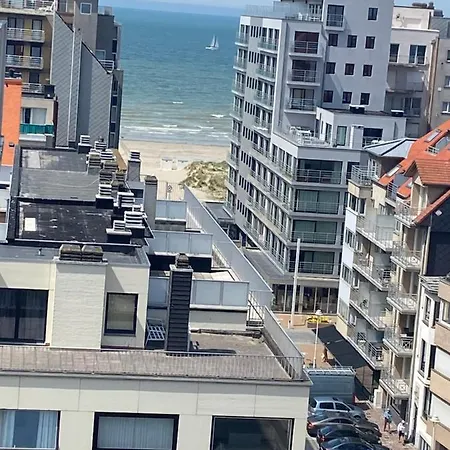 Appartement Au 9 Sans 6 : Lumineux Vue Laterale